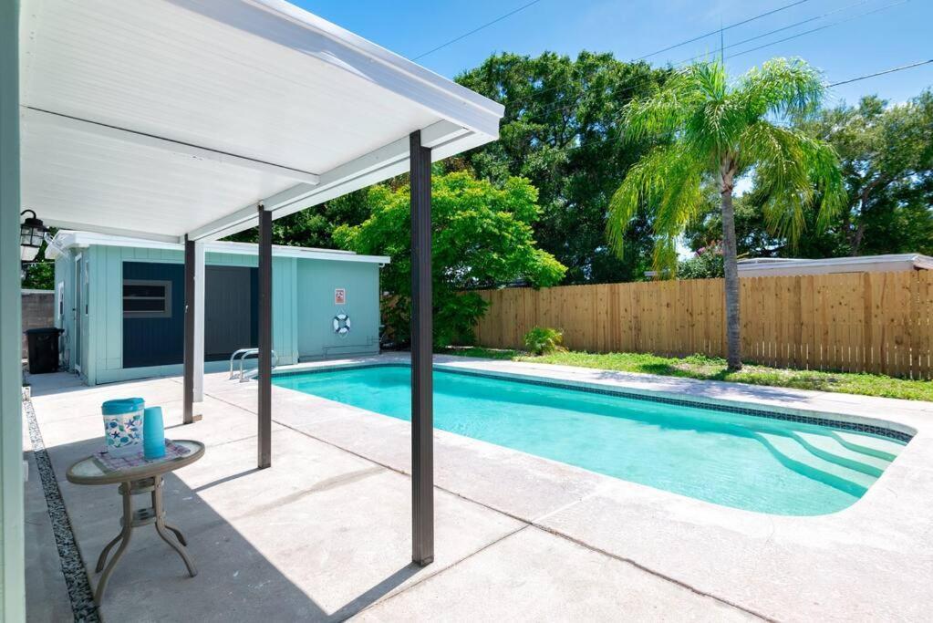 Relaxing Pool Home For Family Getaway Close To Tampa Zoo, Busch Gardens, Restaurants And Shopping! Esterno foto